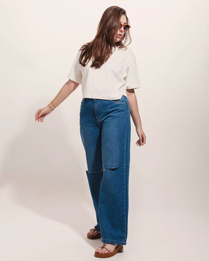 T-shirt Cropped Oversized Antúrio Branca - Image 10