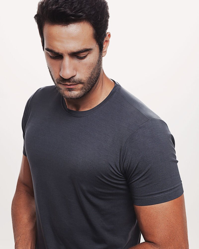 Camiseta Viscose Everyday Cinza Escura - Image 4